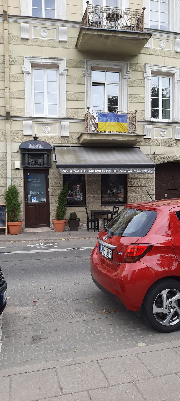 Такої кількості українських прапорів, як у Вільнюсі, навіть удома не побачиш – подорож з Херсона до Литви