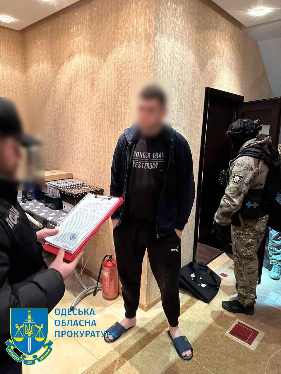 Обіцяли авто військовим: трьох псевдоволонтерів з Одеси очікує суд за шахрайство