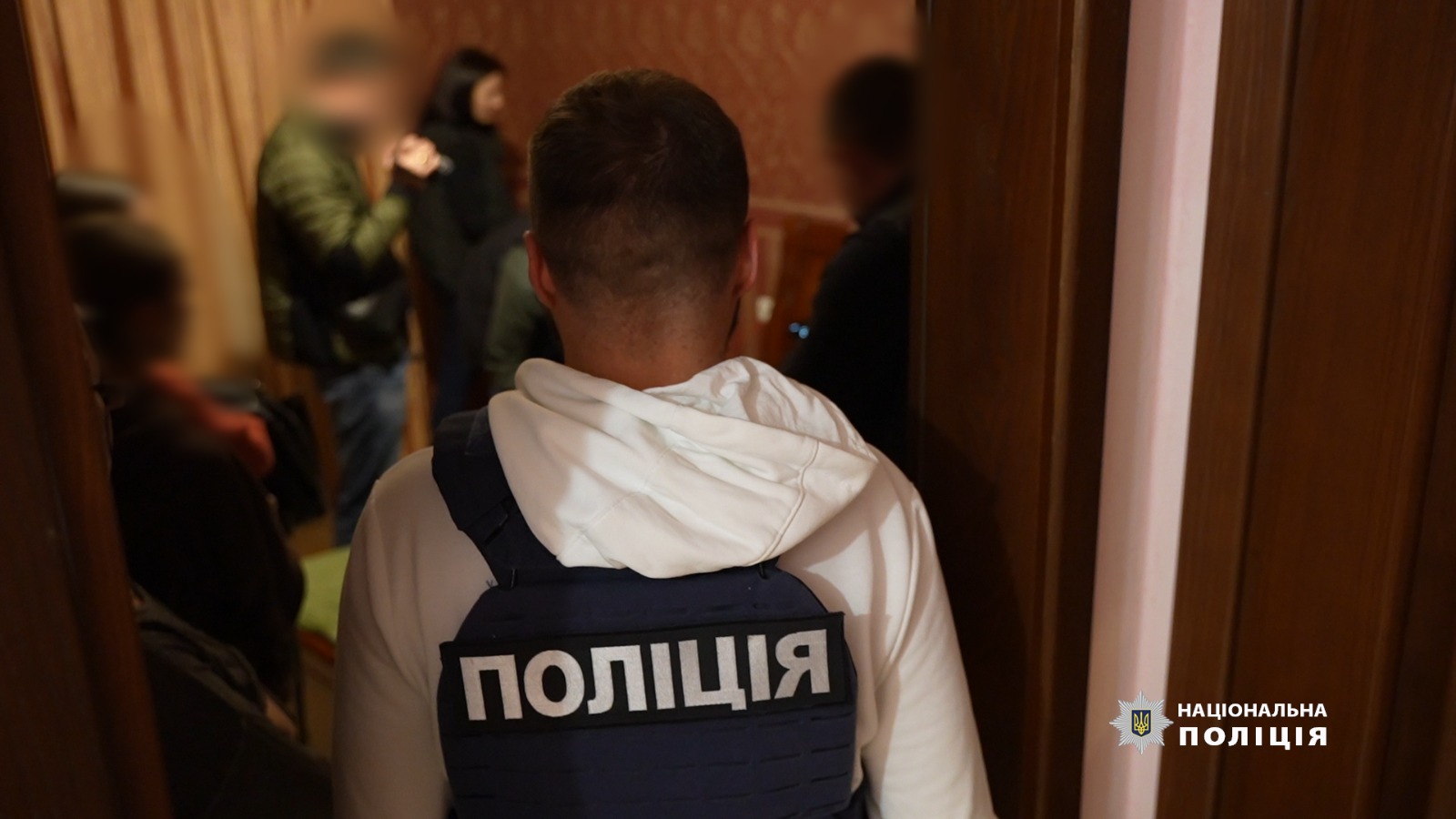 13 сутенерів – на лаві підсудних: в Одесі розпочинається суд над злочинною групою, що утримувала борделі