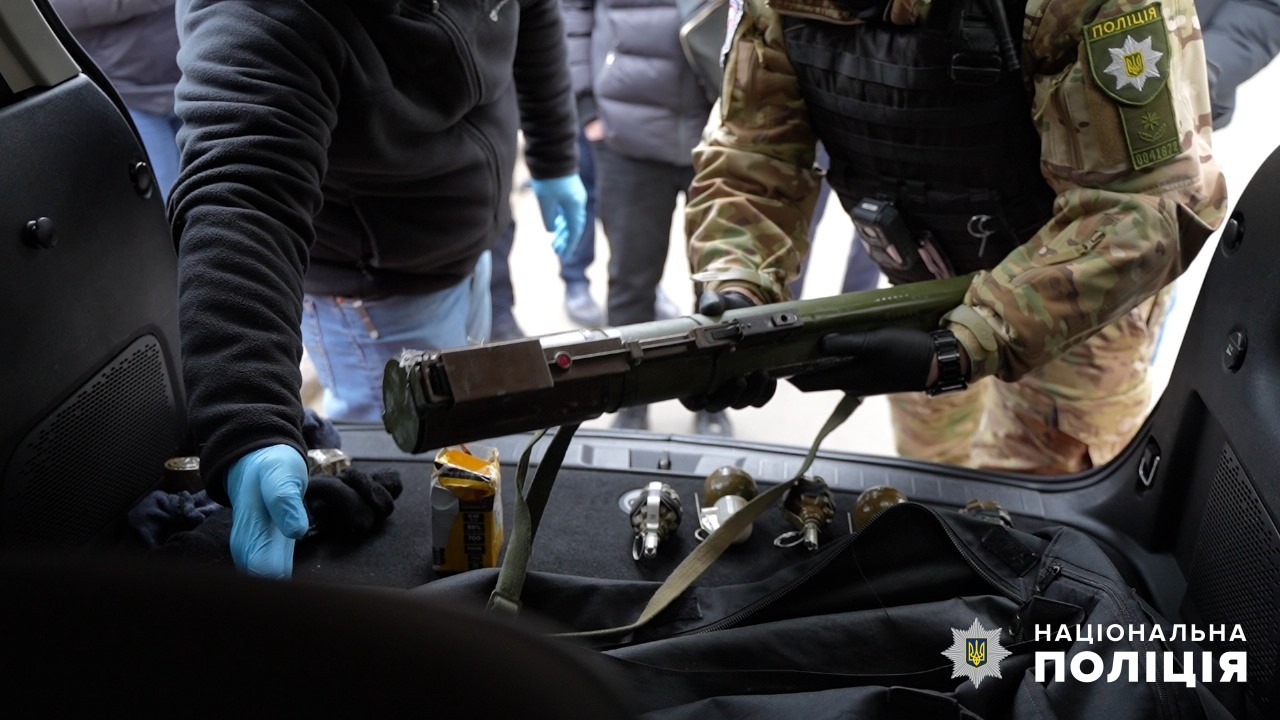 В Одесі затримали ділка – торгував вогнепальною зброєю