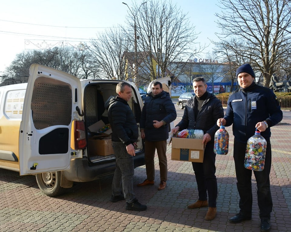 Від кришечок до дронів: як у Миколаєві перетворюють пластик у зброю для ЗСУ