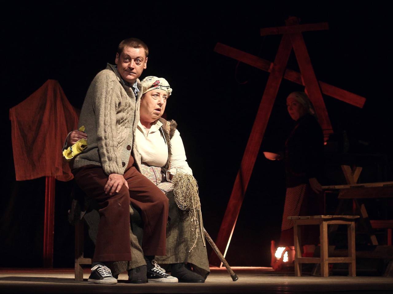 Повернення «Баби Прісі»: Херсонський театр відновив легендарну виставу, перший показ відбувся у Миколаєві