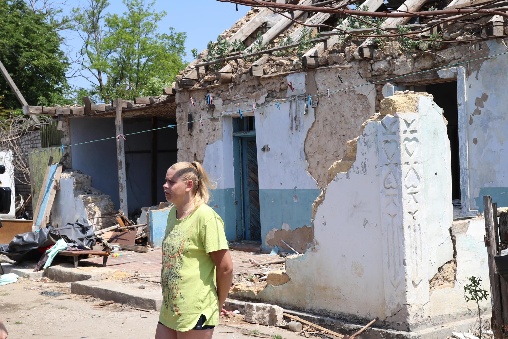 Ключі від трикімнатного модульного будинку: допомога родинам Миколаївщини, що втратили житло