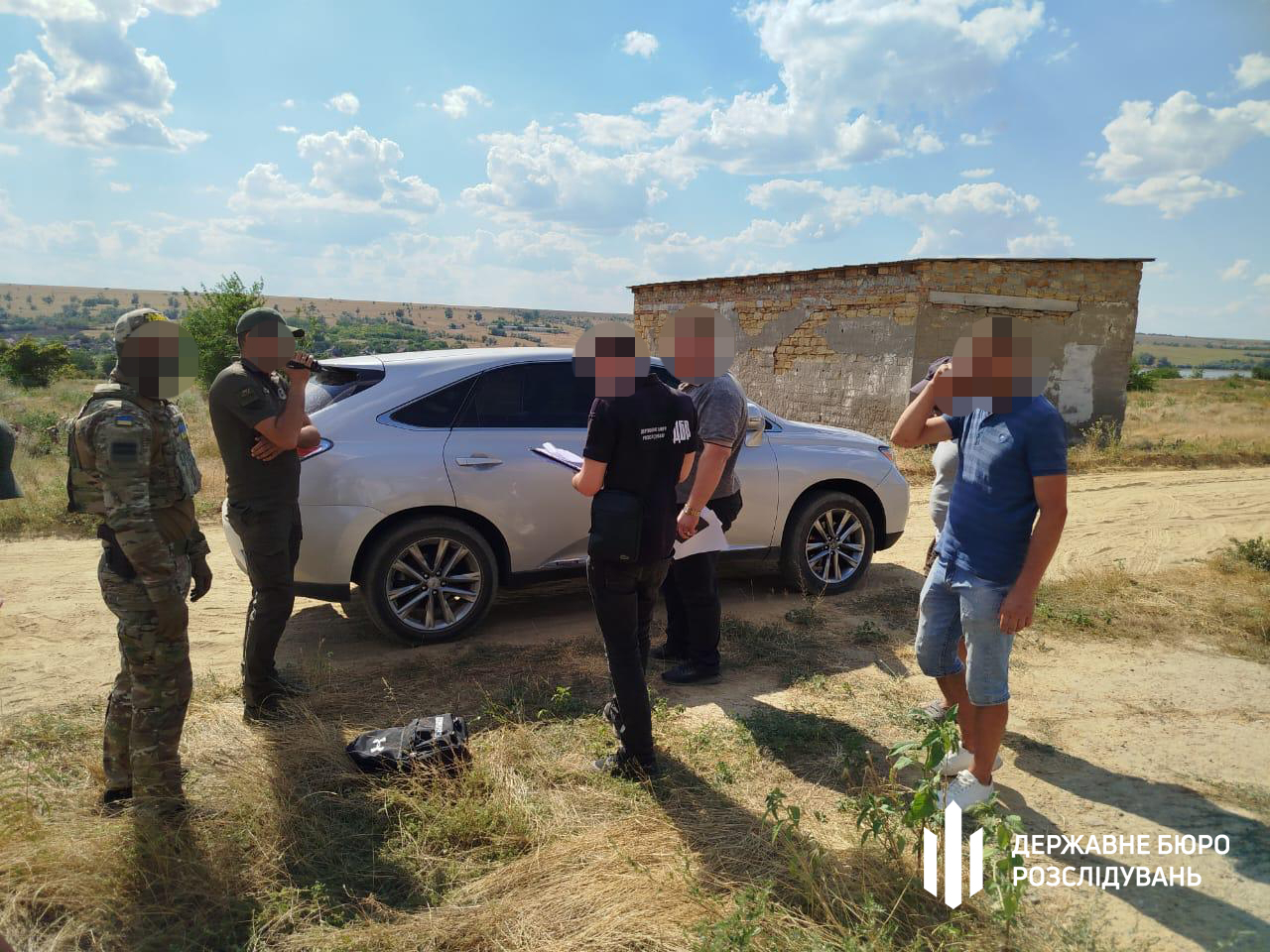 Дуже хотів збагатитися на ухилянтах: на Одещині затримали посадовця міграційної служби