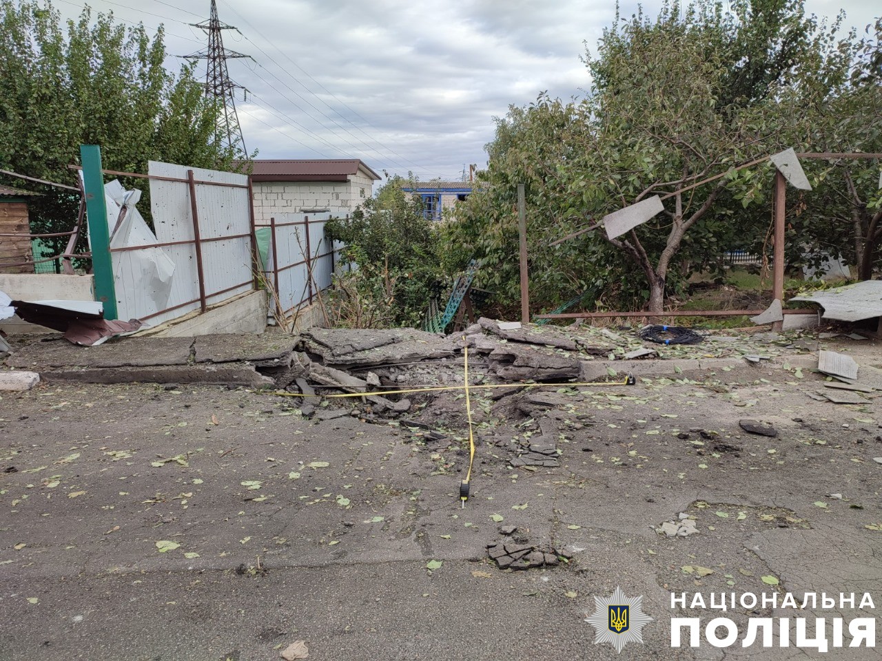 Пошкоджено 27 будинків та 8 авто за добу – наслідки російських обстрілів на Херсонщині (фото)