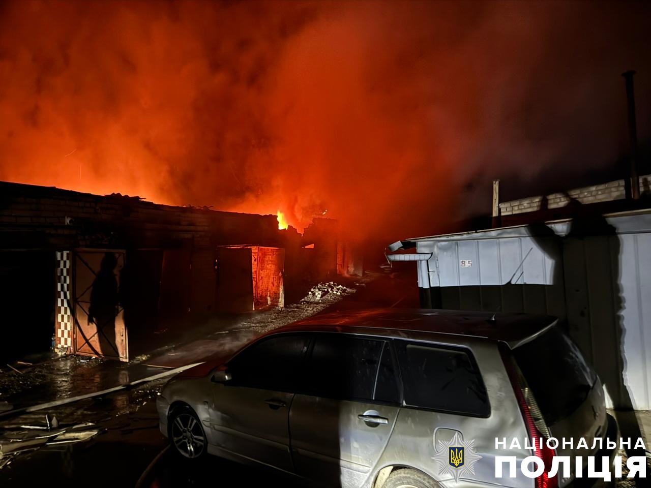 Били з артилерії, мінометів та дронів: поліція – про ворожі обстріли Херсонщини (фото)