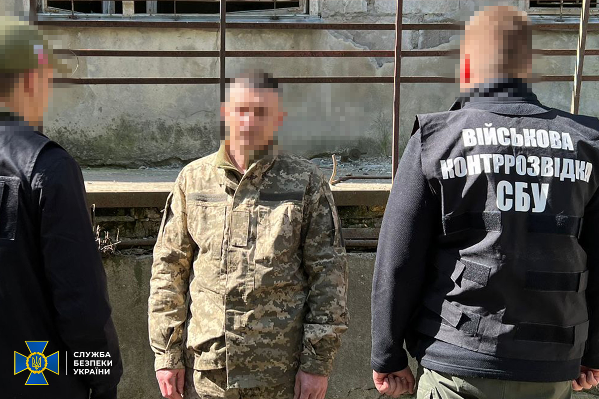 СБУ затримала жителя Миколаївщини, який охороняв російську катівню під час окупації Херсона