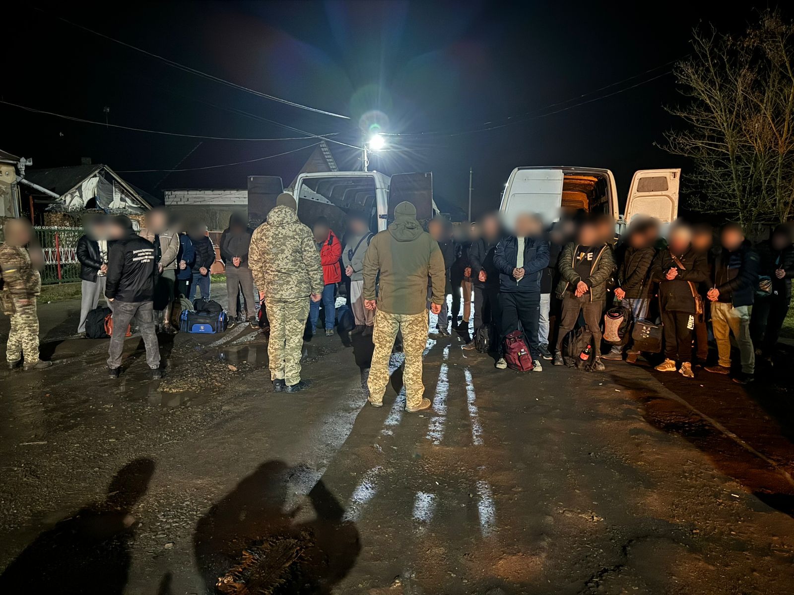 За кордон намагалася виїхати рекордна група порушників, серед затриманих – жителі Херсонщини