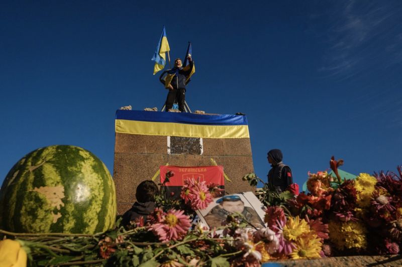 Жителі Херсонщини долучаються до створення Українського фотощоденника