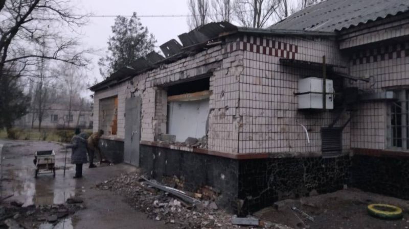 Російські війська обстріляли херсонську лікарню