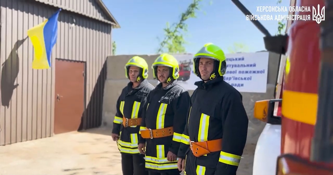 Місцеві жителі стають рятувальниками: на Херсонщині відкрили 17-й добровольчий пожежний батальйон