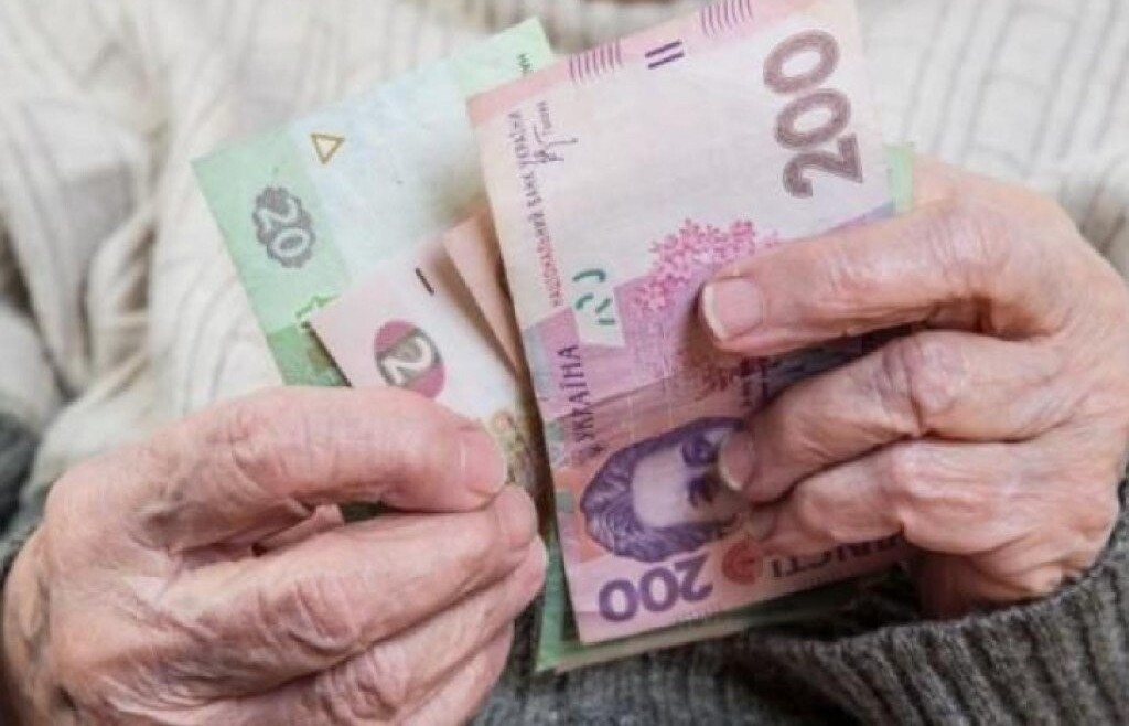 Підвищення пенсій з 1 березня: кому та на скільки зростуть виплати