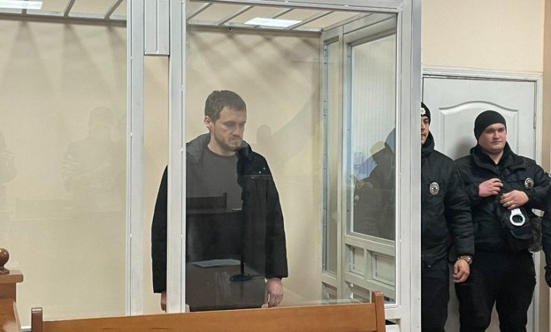«Його судити не треба, віддайте нам». В Одесі триває суд над експрокурором із Миколаєва, якого обвинувачують у держзраді