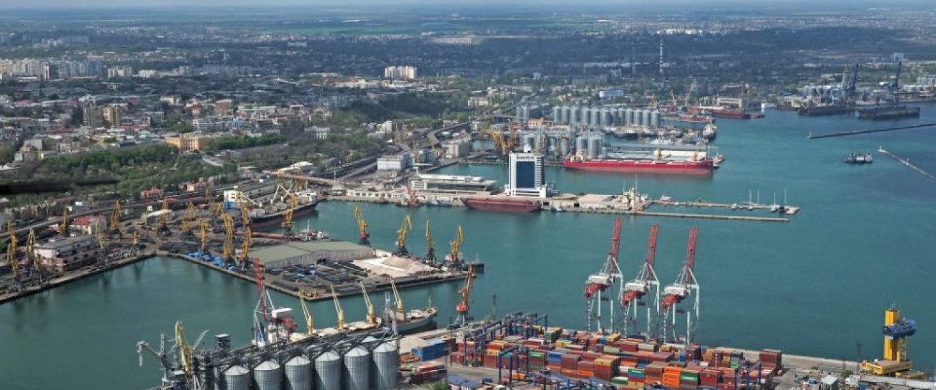 Ворог атакував усі порти Чорноморського регіону: генпрокурор – про обстріли Одещини