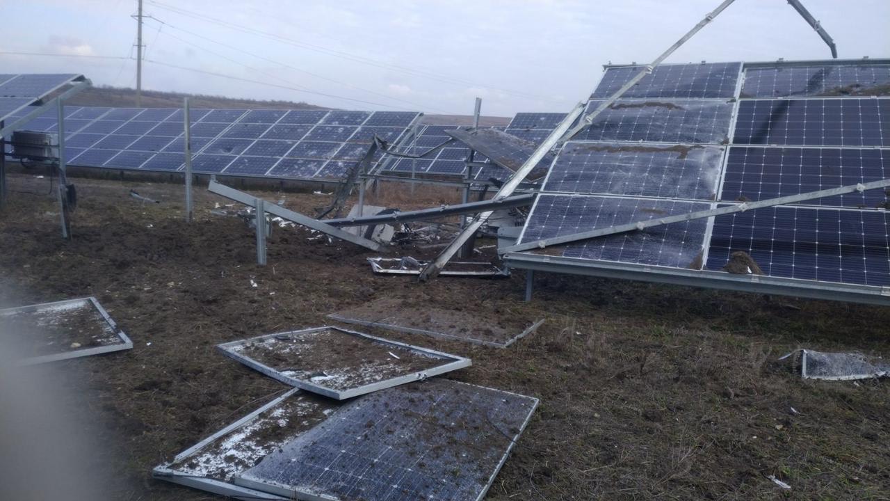 Відновлено ще одну знищену окупантами сонячну електростанцію – цього разу на Миколаївщині