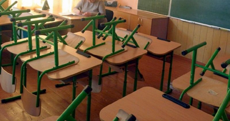 Шістьом педагогам Херсонщини, які «очолили» окуповані заклади освіти, загрожує ув’язнення