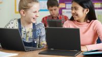 Хто зі школярів Херсонщини має право отримати ноутбук від ЮНІСЕФ та як це зробити – в облуправлінні освіти відреагували на запитання  «Гривни»