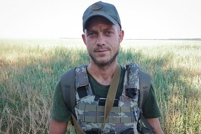 Історії захисників України. На півдні нацгвардієць фактично в одиночку відбив напад ворожої ДРГ