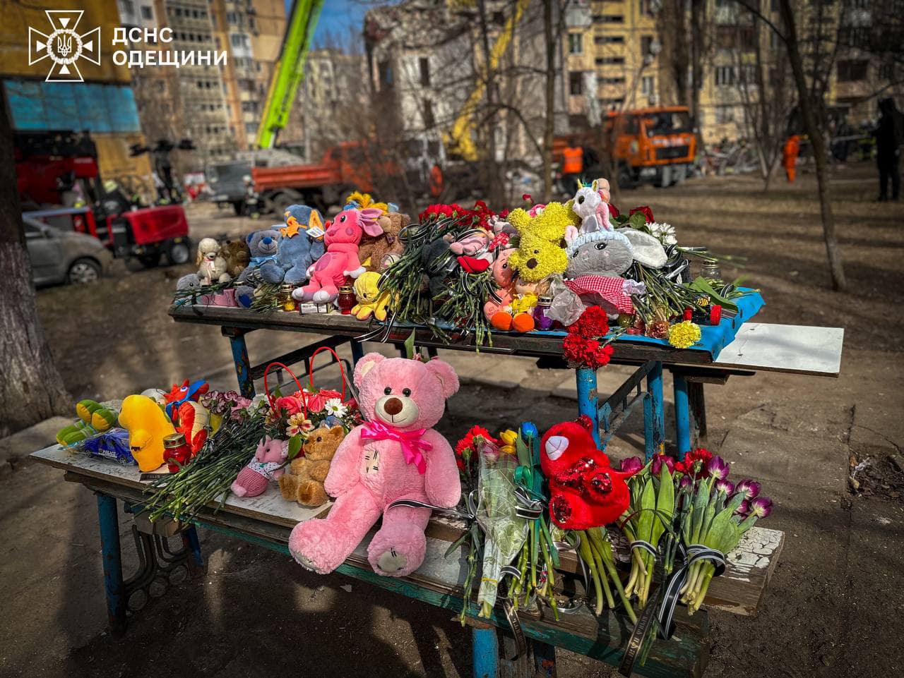 Пошукова операція в Одесі завершена: серед загиблих – родина військових та троє їхніх дітей