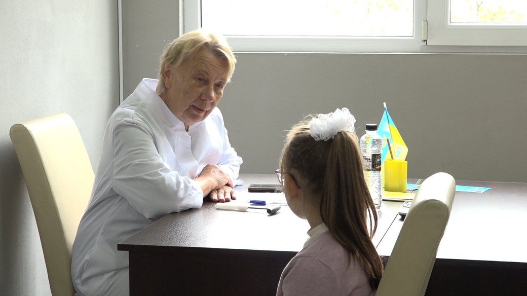 Херсонська лікарка безкоштовно лікує земляків в Івано-Франківському центрі «Я — Херсон»
