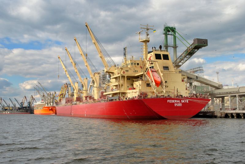 Дію «зернової ініціативи» продовжено. Чому миколаївські порти все ще заблоковані?
