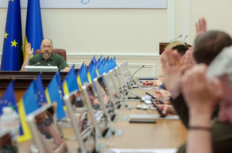 Український уряд заявив про плани щодо відновлення Каховської ГЕС