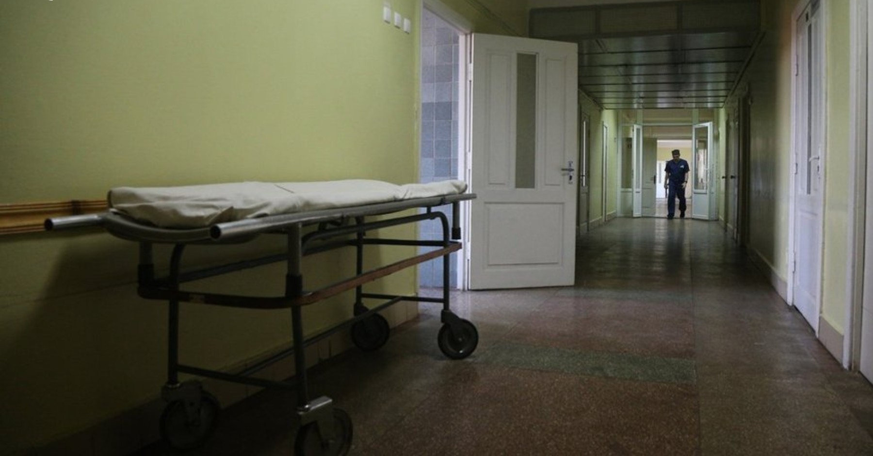 Лікарні окупованої Херсонщини стають військовими шпиталями, населення залишається без медичної допомоги