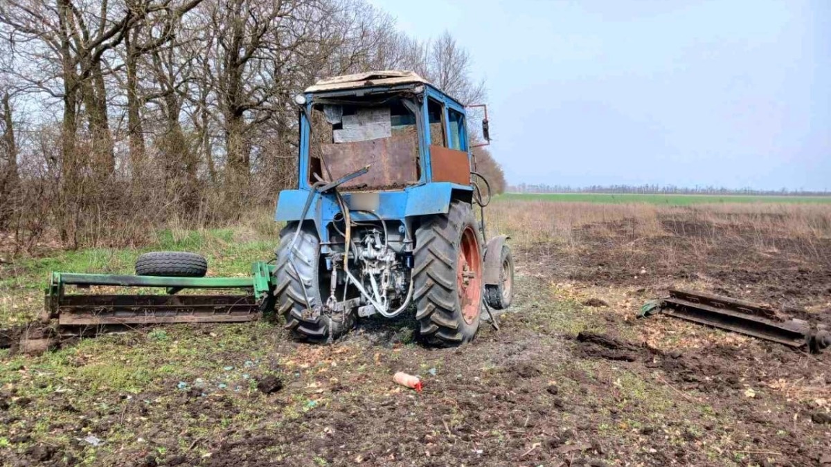 На Херсонщині тракторист наїхав на протипіхотну міну