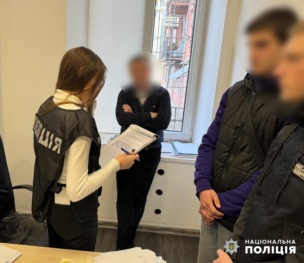 В Одесі на хабарі затримали заступника директора департаменту міськради