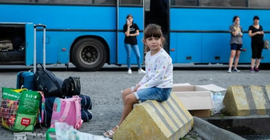 Евакуація на Херсонщині: скільки людей уже виїхали з небезпечної зони