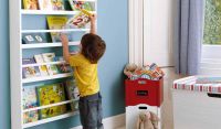 Як підібрати стелаж для книг у дитячу кімнату?