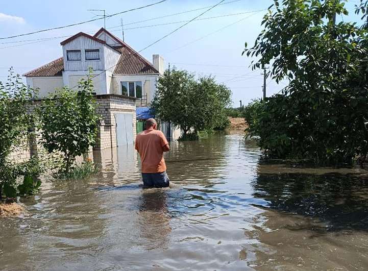 «Хроніки затопельника»: історія однієї херсонської родини. Що робити з житлом?