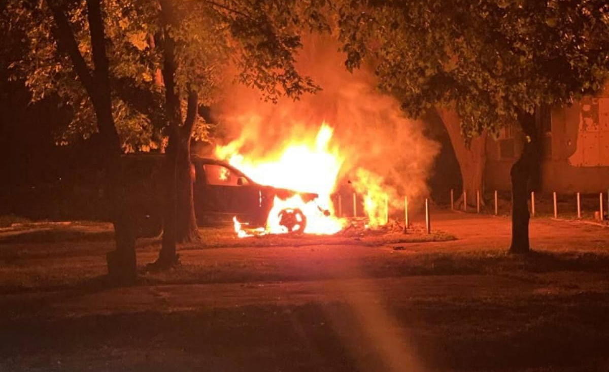 На Одещині затримали підпалювачів військових авто, серед них – троє неповнолітніх