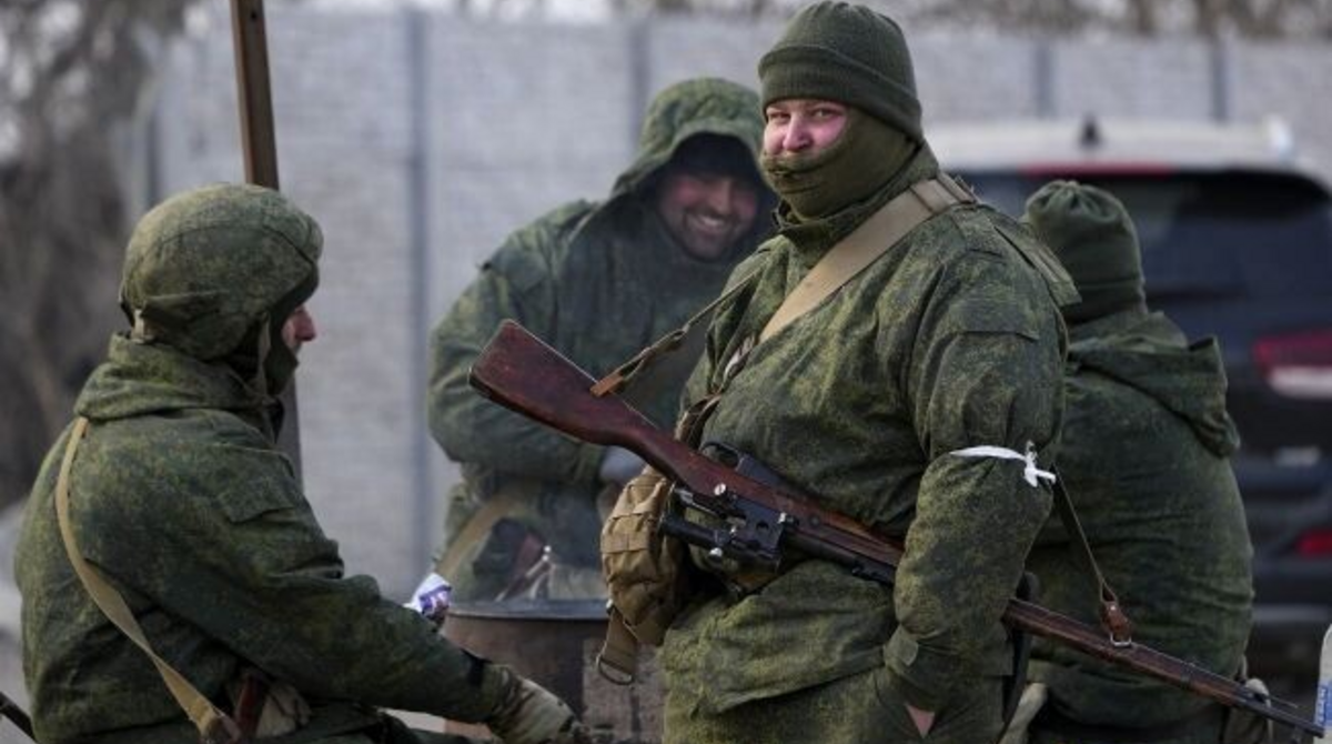 У Херсонській області окупанти почали виселяти мирних жителів зі своїх домівок