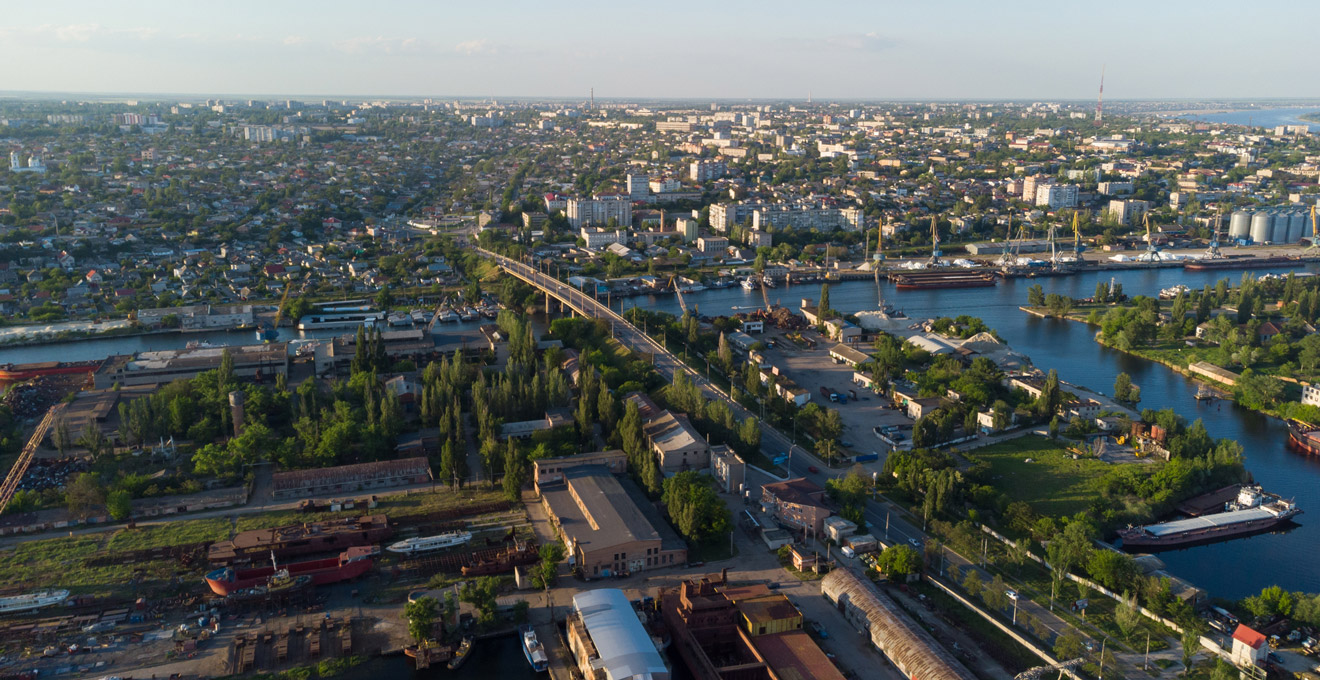 Херсонців опитали про проблеми міста, довіру до влади та силовиків