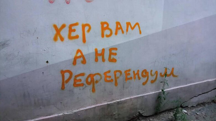 На Запоріжжі окупанти погрожують людям депортацією до РФ за неправильне голосування на псевдореферендумі