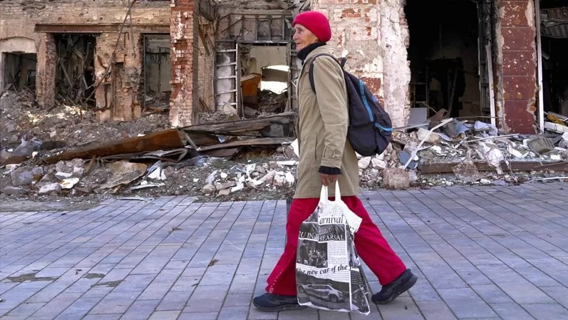 Страх і відраза – як живуть люди на окупованих територіях України. Репортаж ВВС