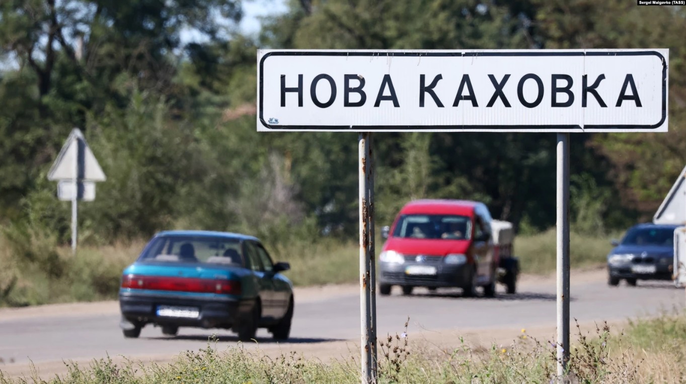 Нова Каховка сьогодні: абсолютна більшість людей виїхала, окупанти шукають пусте житло з метою заселення