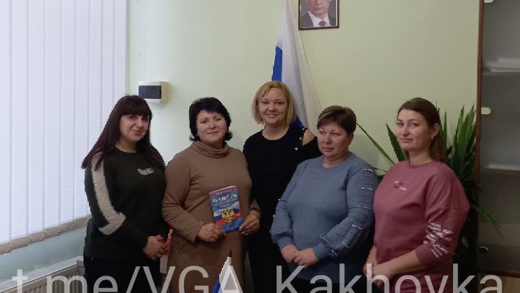 «Где тот большой телевизор?». Колаборанти на окупованій Херсонщині грабують не лише односельців, а й власних родичів