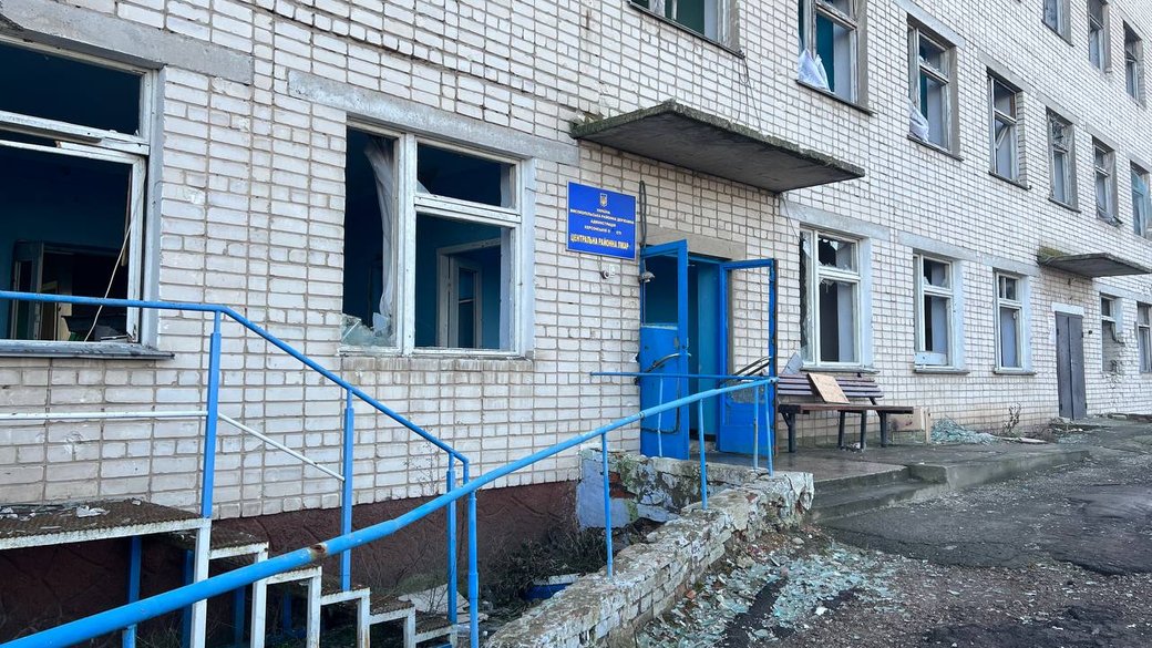 Життя повертається. У Високопіллі відновлюють лікарню після окупації