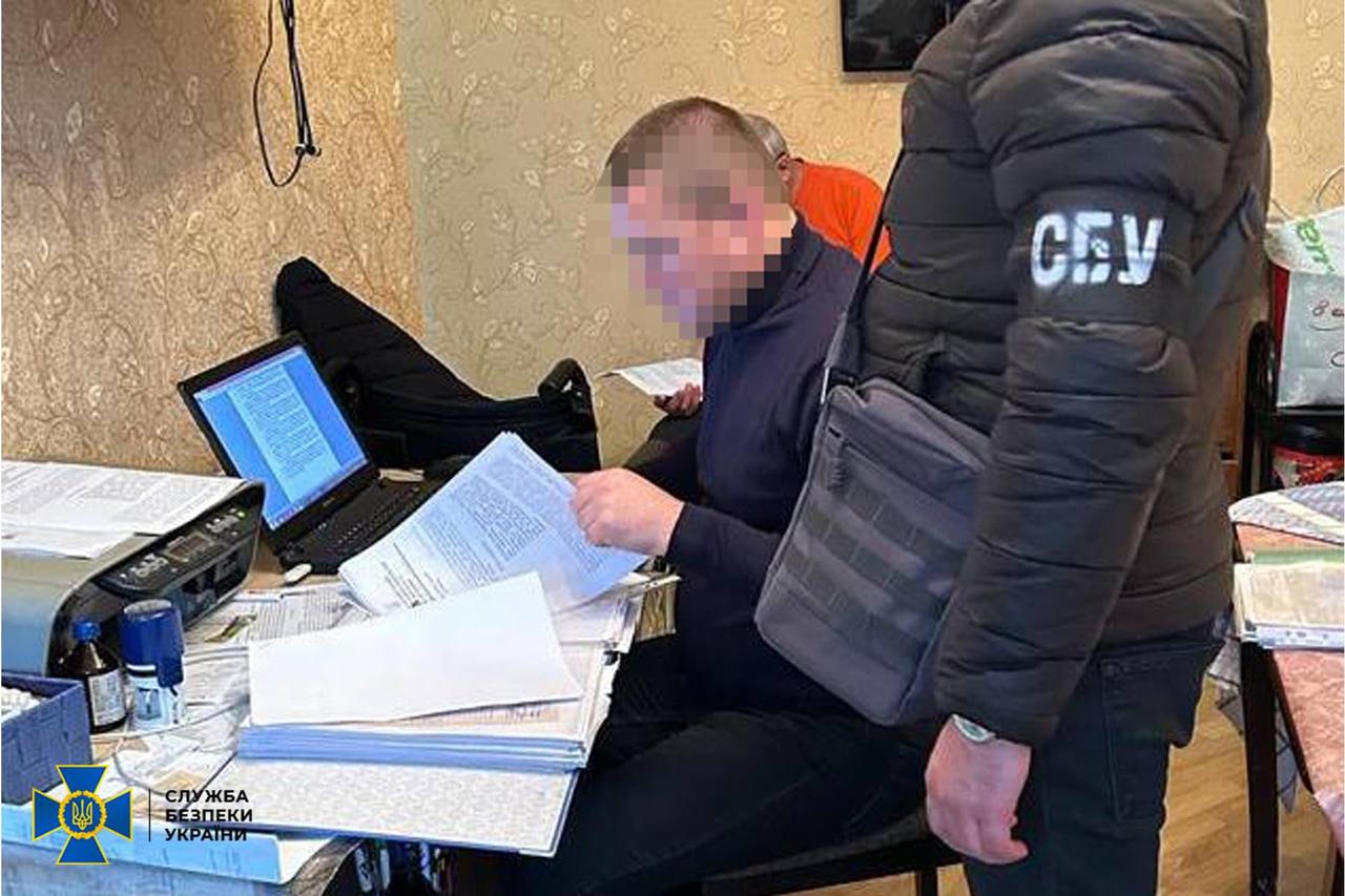 СБУ повідомила про підозру директору підприємства на Житомирщині, який працював на «гауляйтера» Сальдо