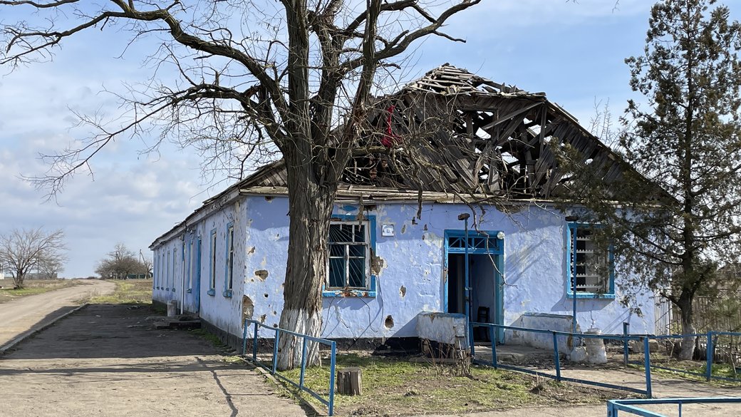 Французький фонд підтримує жителів Білозерської ТГ, житло яких постраждало