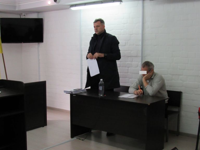 Херсонський рекламник, який співпрацював з росіянами, залишиться під вартою