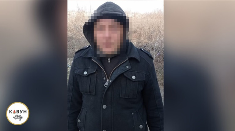 «Торговець смертю» з Херсонщини: Судитимуть чоловіка, який продавав покинуту окупантами зброю