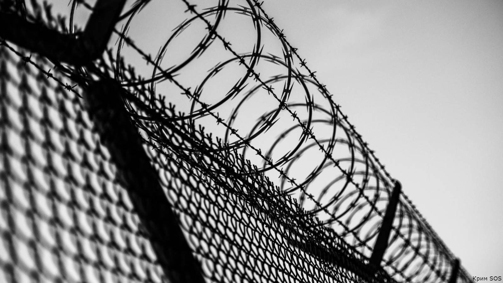 У Криму окупанти утримують понад 100 жителів півострова за підозрою в “нелояльності”