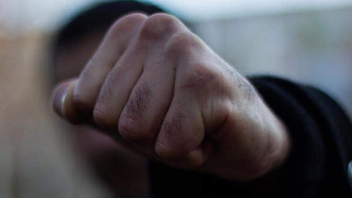 У Херсоні застілля завершилося вбивством: підозрюваних взято під варту