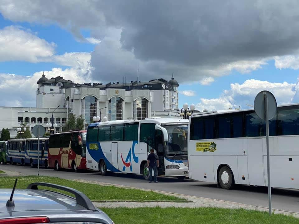 Фейковий перевізник ошукав десятьох жителів Одеси