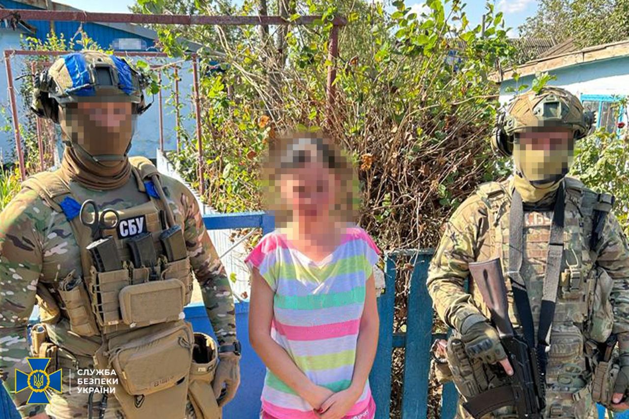 СБУ затримала на Херсонщині сім’ю колаборантів, яка допомогла рф провести фейковий референдум