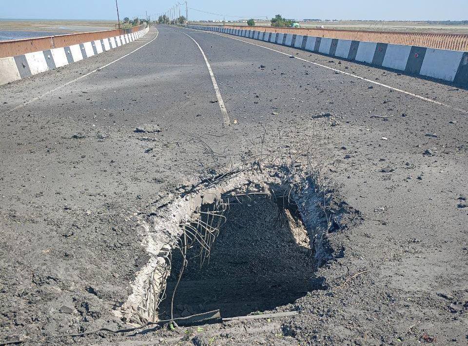 Гуменюк: на півдні основні мости, які були пошкоджені ЗСУ, окупанти не можуть привести в повну потужність