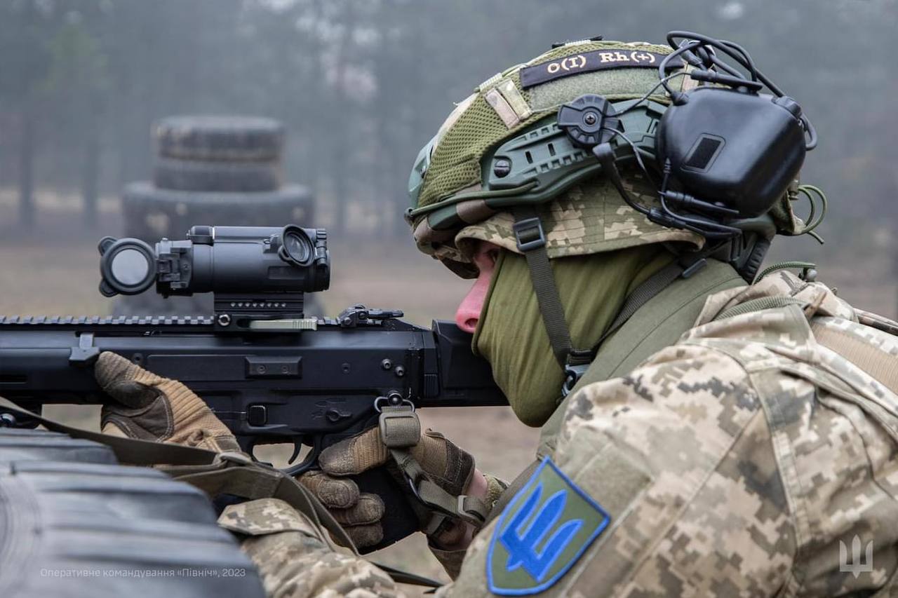 На Херсонському напрямку ЗСУ знищили ворожі склад боєприпасів та пункт спостереження
